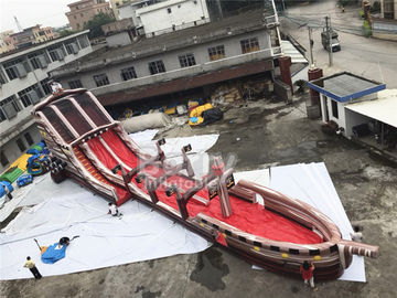 Tema Bajak Laut Raksasa Panjang  Air Slide Dengan Kolam Renang Untuk Acara Besar