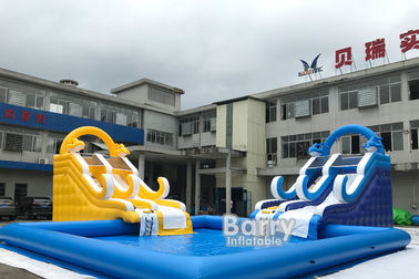 Ukuran Disesuaikan Tiup Air Slide Dengan Kolam Renang Untuk Sewa Bisnis