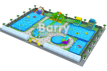 Di Luar Keluarga Disesuaikan Fun Game Taman Air Inflatable Di Darat