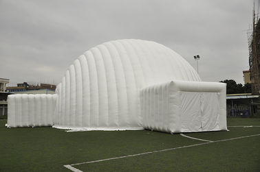 Raksasa Acara Putih Kubah Tenda Tiup Air Bukti PVC Untuk Pameran