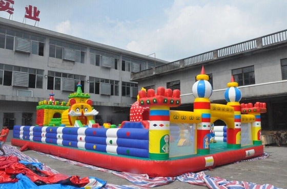 0.55mm PVC Inflatable Jumping House 30x10m Tema Kartun Bouncy Castle
