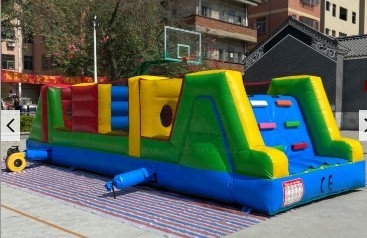 0.55mm PVC Inflatable Bouncer Rintangan Kursus 12mL * 6mW * 4mH Tahan UV