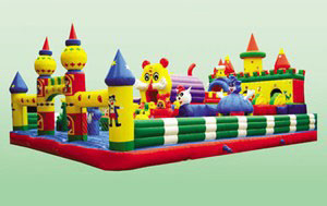 Kursus Rintangan Taman Hiburan Tiup Tripple Stitch Bouncing Castle